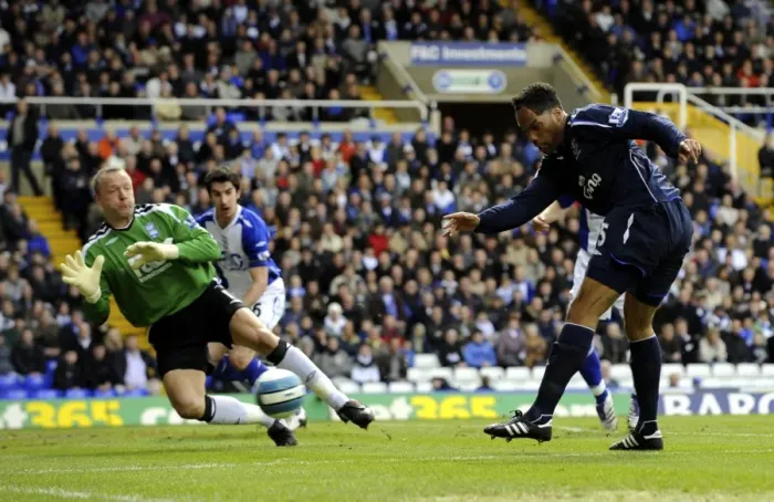 Framed Print : Football - Birmingham City v Everton Barclays Premier League - St Andrews - 12 / 4 / 08 Evertons Joleon Lescott misses in the first half Mandatory Credit: Action Images / Tony O Brien Livepic NO ONLINE / INTERNET USE WITHOUT A LICENCE FROM THE FOO Framed Print : Football - Birmingham City v Everton Barclays Premier League - St Andrews - 12 / 4 / 08 Evertons Joleon Lescott misses in the first half Mandatory Credit: Action Images / Tony O Brien Livepic NO ONLINE / INTERNET USE WITHOUT A LICENCE FROM THE FOO