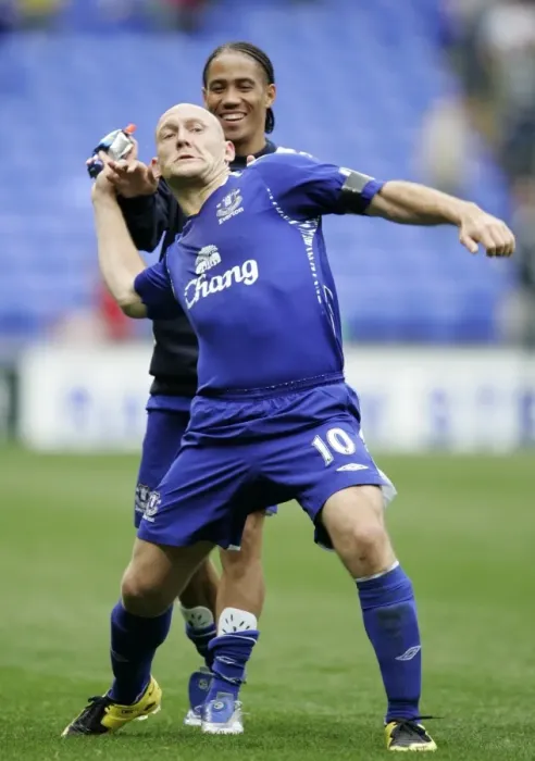 Framed Print : Football - Bolton Wanderers v Everton - FA Barclays Premier League - The Reebok Stadium - 07 / 08 - 1 / 9 / 07 Thomas Gravesen - Everton celebrates with Steven Pienaar Mandatory Credit: Action Images / Framed Print : Football - Bolton Wanderers v Everton - FA Barclays Premier League - The Reebok Stadium - 07 / 08 - 1 / 9 / 07 Thomas Gravesen - Everton celebrates with Steven Pienaar Mandatory Credit: Action Images /