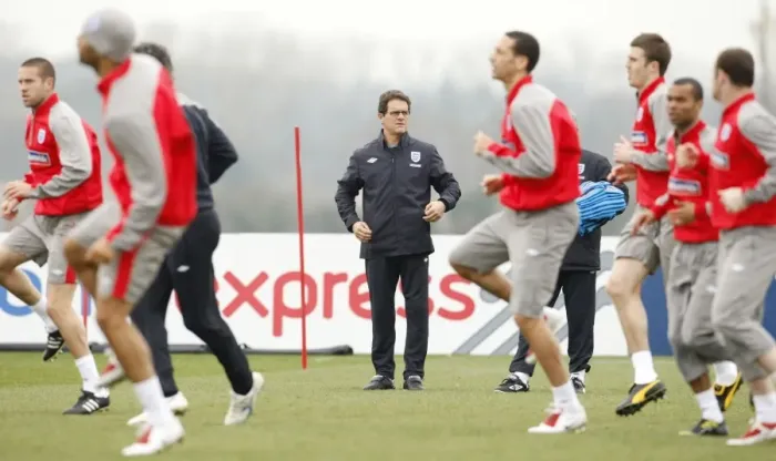 Framed Print : Football - England Training - London Colney - 31 / 3 / 09 Framed Print : Football - England Training - London Colney - 31 / 3 / 09