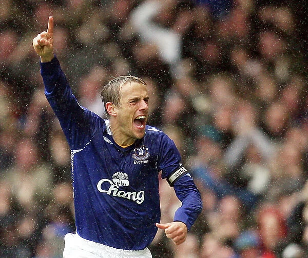 Football - Everton v Aston Villa Barclays Premier League - Goodison Park - 27 / 4 / 08 Phil Neville celebrates scoring Evertons first goal Mandatory Credit: Action Images  /  Carl Recine Livepic NO ONLINE / INTERNET USE WITHOUT A LICENCE FROM THE FOOTBALL DA