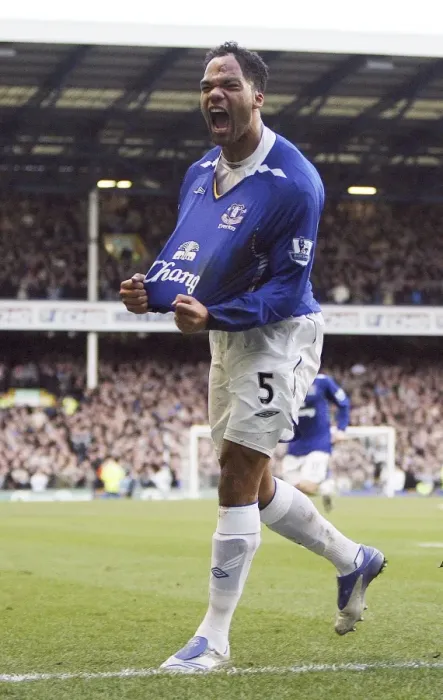 Framed Print : Football - Everton v Manchester City Barclays Premier League - Goodison Park - 12  /  1  /  08 Joleon Lescott celebrates scoring the first goal for Everton Mandatory Credit: Action Images  /  Carl Recine Livepic