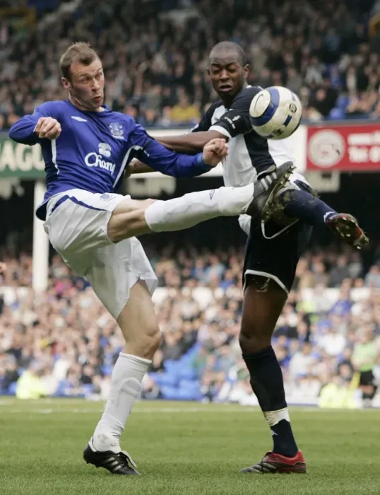 Framed Print : Football - Everton v Tottenham Hotspur FA Barclays Premiership Framed Print : Football - Everton v Tottenham Hotspur FA Barclays Premiership