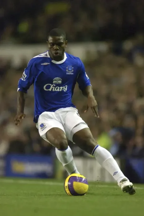 Framed Print : Football - Stock 06 / 07 - 11 / 11 / 06 Joseph Yobo - Everton Mandatory Credit Framed Print : Football - Stock 06 / 07 - 11 / 11 / 06 Joseph Yobo - Everton Mandatory Credit
