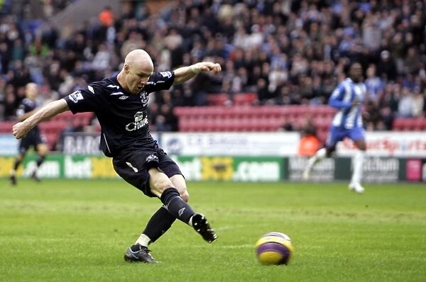 Football - Wigan Athletic v Everton Barclays Premier League - The JJB Stadium - 20  /  1  /  08 Evertons Andrew Johnson scores his sides first goal Mandatory Credit: Action Images  /  Keith Williams Livepic