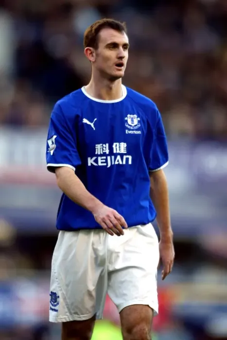 Framed Print : Francis Jeffers in Action: Everton vs Manchester City Framed Print : Francis Jeffers in Action: Everton vs Manchester City