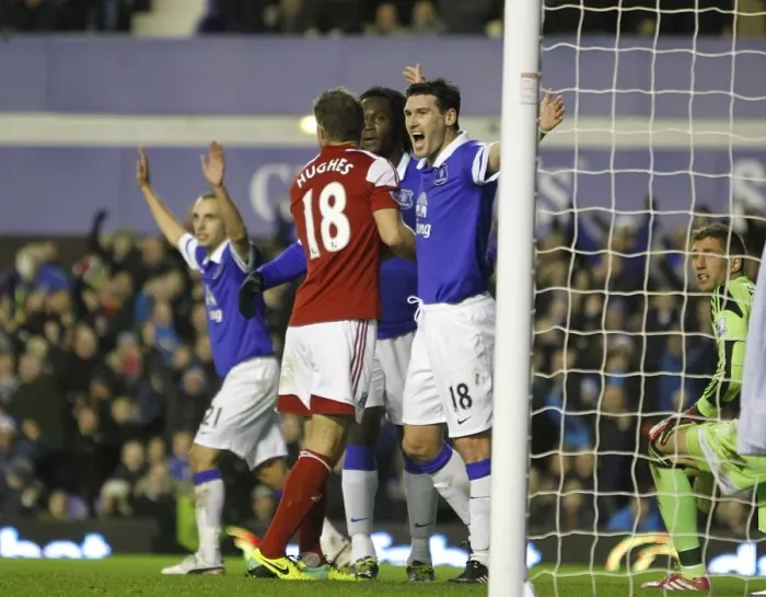 Framed Print : Gareth Barry Hat-Trick: Everton's 4-1 Crushing Victory Over Fulham (14-12-2013, Goodison Park) Framed Print : Gareth Barry Hat-Trick: Everton's 4-1 Crushing Victory Over Fulham (14-12-2013, Goodison Park)