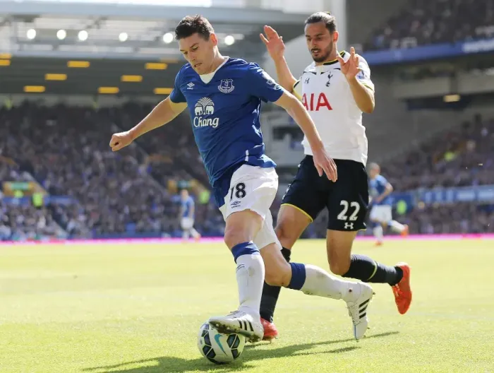 Framed Print : Intense Battle for Ball Possession: Gareth Barry vs. Nacer Chadli - Everton vs. Tottenham, Premier League, Goodison Park Framed Print : Intense Battle for Ball Possession: Gareth Barry vs. Nacer Chadli - Everton vs. Tottenham, Premier League, Goodison Park