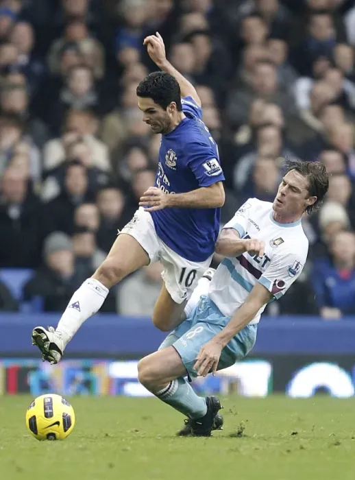 Framed Print : Intense Rivalry: Arteta vs. Parker - A Battle for Ball Possession (Everton vs. West Ham United, Barclays Premier League, 2011) Framed Print : Intense Rivalry: Arteta vs. Parker - A Battle for Ball Possession (Everton vs. West Ham United, Barclays Premier League, 2011)