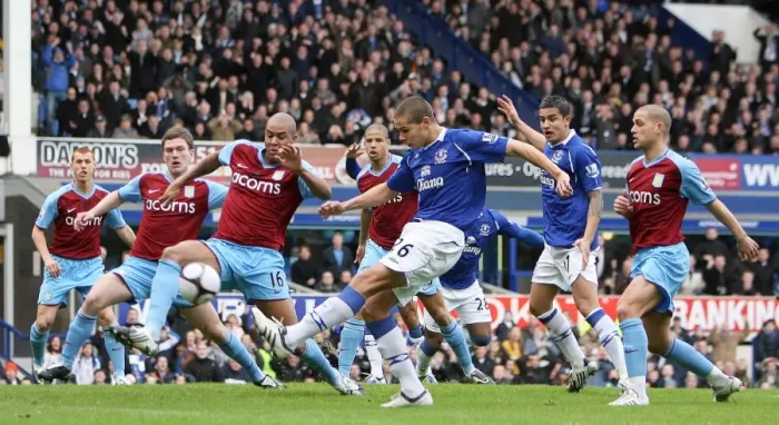 Framed Print : Jack Rodwell Scores First Everton Goal: Everton FC v Aston Villa, FA Cup Fifth Round, Goodison Park (Feb 15, 2009) Framed Print : Jack Rodwell Scores First Everton Goal: Everton FC v Aston Villa, FA Cup Fifth Round, Goodison Park (Feb 15, 2009)