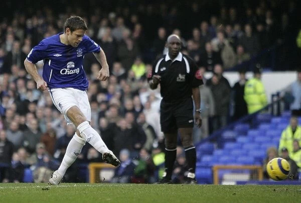James Beattie's Dramatic Debut: Missed Penalty, Scored Rebound - Everton's Thrilling First Goal