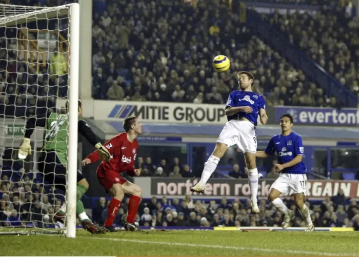 Framed Print : James Beattie's Game-Changing Header: Everton's Moment of Resurgence Framed Print : James Beattie's Game-Changing Header: Everton's Moment of Resurgence
