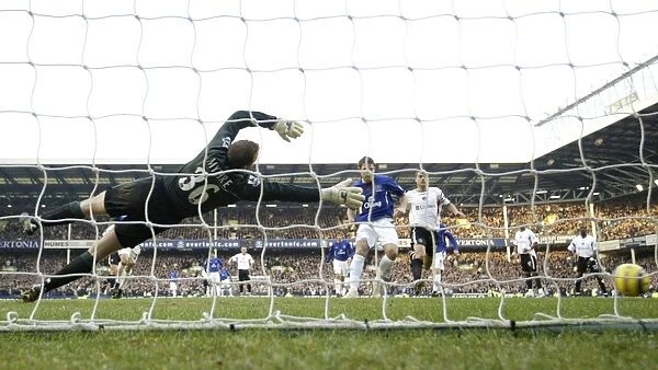 James Beattie's Thrilling Rebound Goal for Everton
