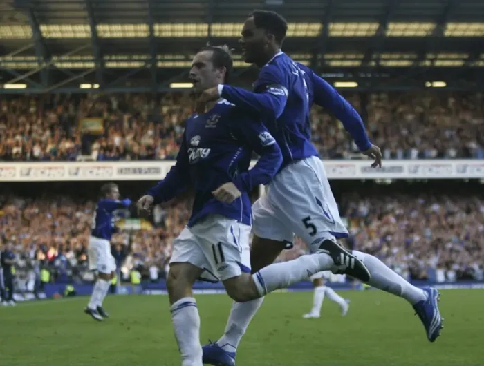 Framed Print : James McFadden's Debut Goal for Everton vs. Blackburn Rovers (07 / 08): The Exciting Moment of Celebration with Joleon Lescott
