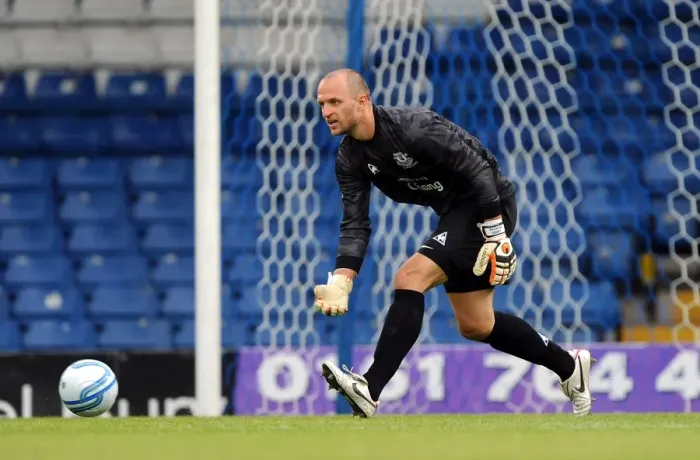 Framed Print : Jan Mucha in Action: Everton FC's Goalkeeper at Bury's Gigg Lane (15 July 2011) Framed Print : Jan Mucha in Action: Everton FC's Goalkeeper at Bury's Gigg Lane (15 July 2011)
