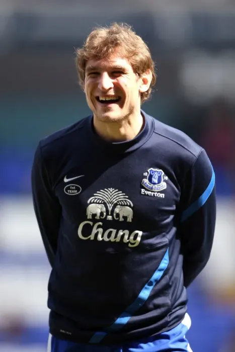 Framed Print : Jelavic's Dramatic Comeback: Tottenhotspur vs. Everton - 2-2 Premier League Draw (April 7, 2013) Framed Print : Jelavic's Dramatic Comeback: Tottenhotspur vs. Everton - 2-2 Premier League Draw (April 7, 2013)