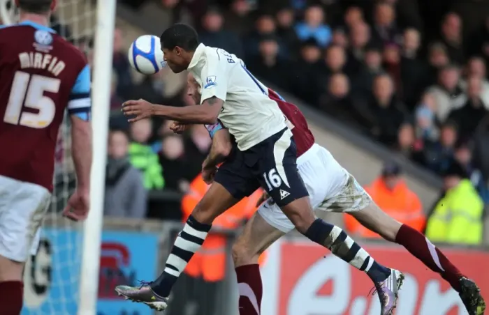 Framed Print : Jermaine Beckford Scores Everton's Second Goal in FA Cup Third Round Against Scunthorpe United (08 January 2011)