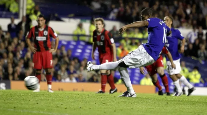 Framed Print : Jermaine Beckford Scores Penalty for Everton Against Huddersfield Town in Carling Cup Second Round (25 August 2010) Framed Print : Jermaine Beckford Scores Penalty for Everton Against Huddersfield Town in Carling Cup Second Round (25 August 2010)
