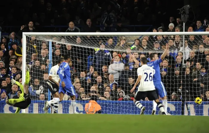 Framed Print : Jermaine Beckford's Dramatic Equalizer: Everton vs. Chelsea (4 December 2010) Framed Print : Jermaine Beckford's Dramatic Equalizer: Everton vs. Chelsea (4 December 2010)