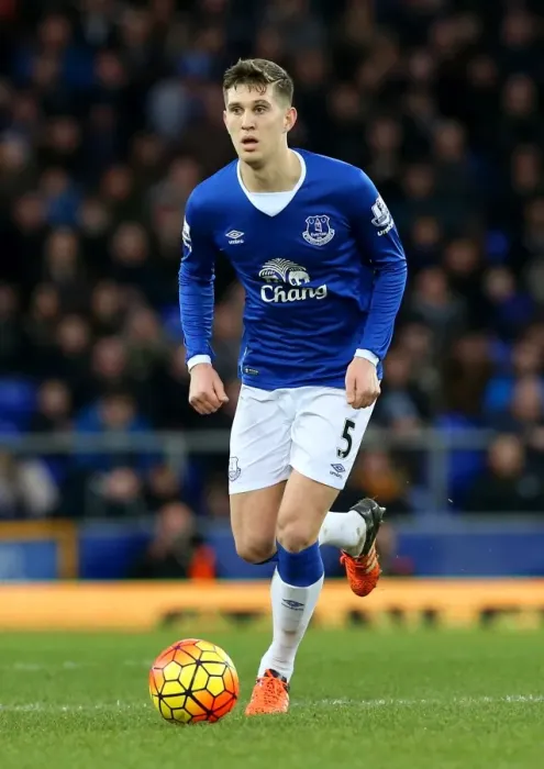 Framed Print : John Stones in Action: Everton vs Swansea City, Premier League at Goodison Park Framed Print : John Stones in Action: Everton vs Swansea City, Premier League at Goodison Park