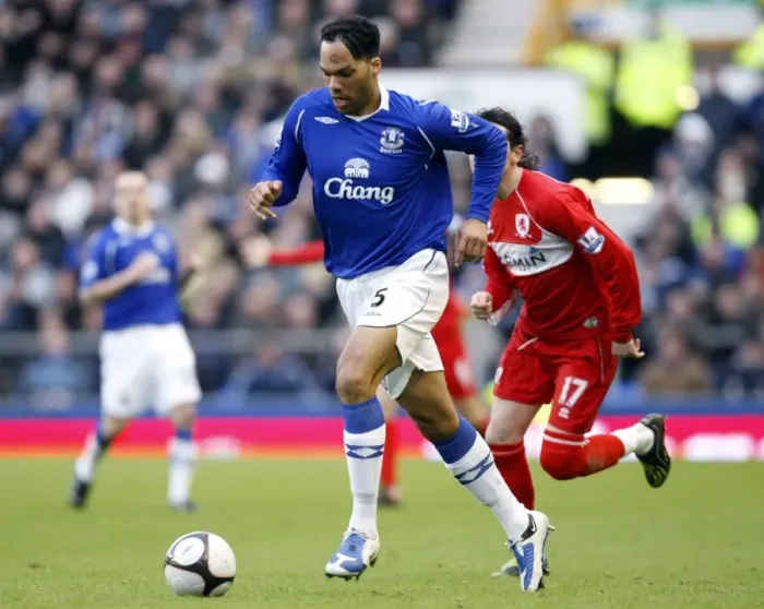 Framed Print : Joleon Lescott's Star Performance: Everton's FA Cup Quarterfinal Thriller Against Middlesbrough Framed Print : Joleon Lescott's Star Performance: Everton's FA Cup Quarterfinal Thriller Against Middlesbrough