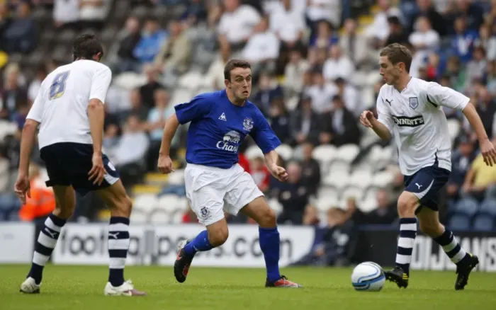 Framed Print : Jose Baxter vs. Paul Coutts and Adam Barton: Everton's Star Faces Off Against Preston North End Duo in Pre-Season Friendly