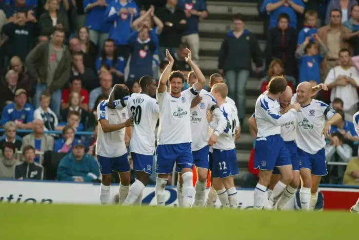 Framed Print : Key Moments: Tim Cahill's Goal Celebration at Fratton Park - Portsmouth vs. Everton, Barclays Premiership, September 26, 2004