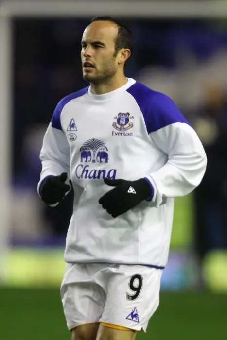 Framed Print : Landon Donovan in Action: Everton vs. Bolton Wanderers (04 January 2012) Framed Print : Landon Donovan in Action: Everton vs. Bolton Wanderers (04 January 2012)