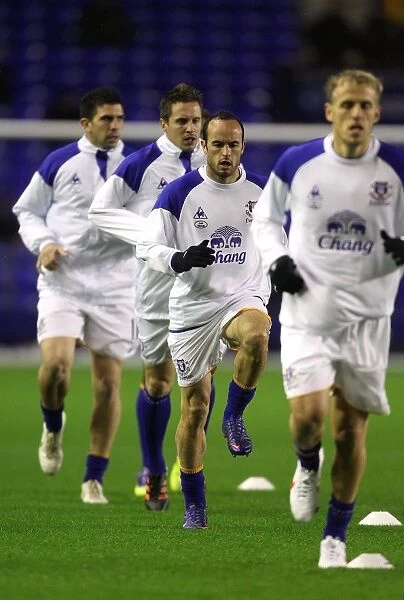 Landon Donovan Joins Everton FC for Pre-Match Warm-up (vs Bolton Wanderers, 04 January 2012)