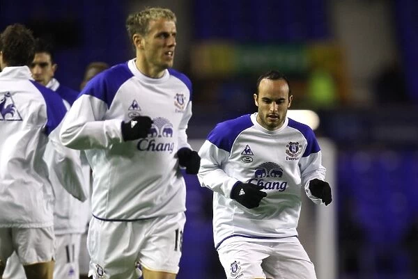Landon Donovan Joins Everton FC Team Warm-up vs Bolton Wanderers (04 January 2012)