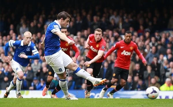 Leighton Baines Scores Penalty: Everton Takes 2-0 Lead Over Manchester United (April 21, 2014 - Goodison Park)