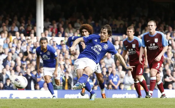 Framed Print : Leighton Baines Scores Penalty: Everton's Second Goal vs. Aston Villa (BPL, September 10, 2011) Framed Print : Leighton Baines Scores Penalty: Everton's Second Goal vs. Aston Villa (BPL, September 10, 2011)
