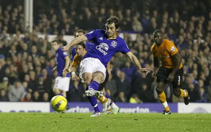 Framed Print : Leighton Baines Scores Penalty: Everton's Second Goal vs. Wolverhampton Wanderers (BPL, 19 November 2011, Goodison Park) Framed Print : Leighton Baines Scores Penalty: Everton's Second Goal vs. Wolverhampton Wanderers (BPL, 19 November 2011, Goodison Park)