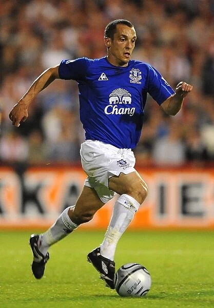 Leon Osman in Action: Everton vs. Brentford, Carling Cup Third Round, 21 September 2010