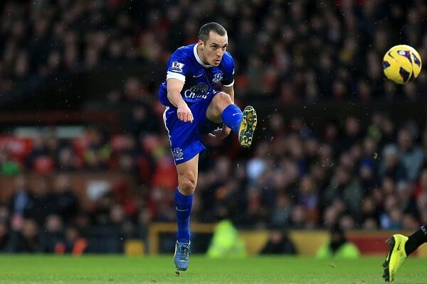 Leon Osman's Brave Display: Everton's 2-0 Defeat at Old Trafford (10-02-2013)