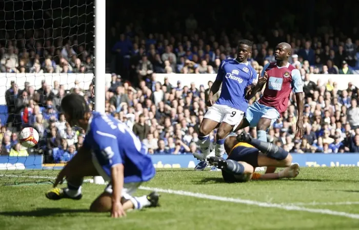 Framed Print : Louis Saha Scores Third Goal: Everton's Victory Over West Ham United in Premier League, May 2009 Framed Print : Louis Saha Scores Third Goal: Everton's Victory Over West Ham United in Premier League, May 2009