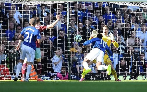 Lukaku Scores Everton's Second Goal Against West Ham at Upton Park (2015 Premier League)