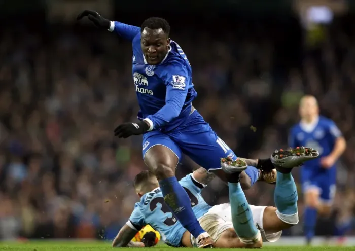 Framed Print : Lukaku vs. Otamendi: A Battle for Supremacy in the Capital One Cup Semi-Final Framed Print : Lukaku vs. Otamendi: A Battle for Supremacy in the Capital One Cup Semi-Final