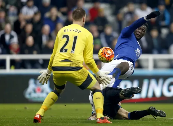 Framed Print : Lukaku's Strike at St James Park: Everton vs. Newcastle United, Premier League Framed Print : Lukaku's Strike at St James Park: Everton vs. Newcastle United, Premier League