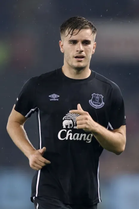 Framed Print : Luke Garbutt in Action: Everton vs Swansea City - Capital One Cup Third Round, Liberty Stadium Framed Print : Luke Garbutt in Action: Everton vs Swansea City - Capital One Cup Third Round, Liberty Stadium
