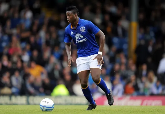 Framed Print : Magaye Gueye in Action: Everton's Pre-Season Victory over Bury (15 July 2011) Framed Print : Magaye Gueye in Action: Everton's Pre-Season Victory over Bury (15 July 2011)