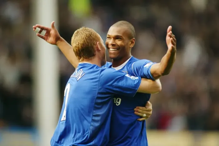 Framed Print : Marcus Bent's Goal Celebration: Everton vs. Middlesbrough, Barclays Premiership, Goodison Park (04-09-2004)