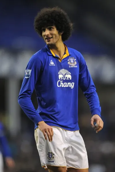Everton Football Club Print: Marouane Fellaini in Action. Art