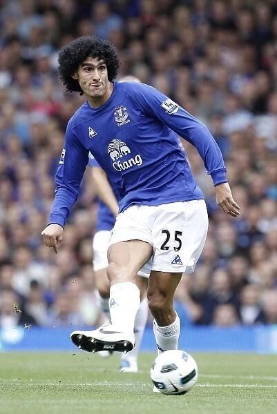 Marouane Fellaini in Action: Everton vs Manchester United, Barclays Premier League, Goodison Park (September 11, 2010)