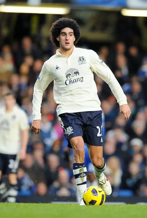 Framed Print : Marouane Fellaini: Everton's Unstoppable Midfield Powerhouse Framed Print : Marouane Fellaini: Everton's Unstoppable Midfield Powerhouse