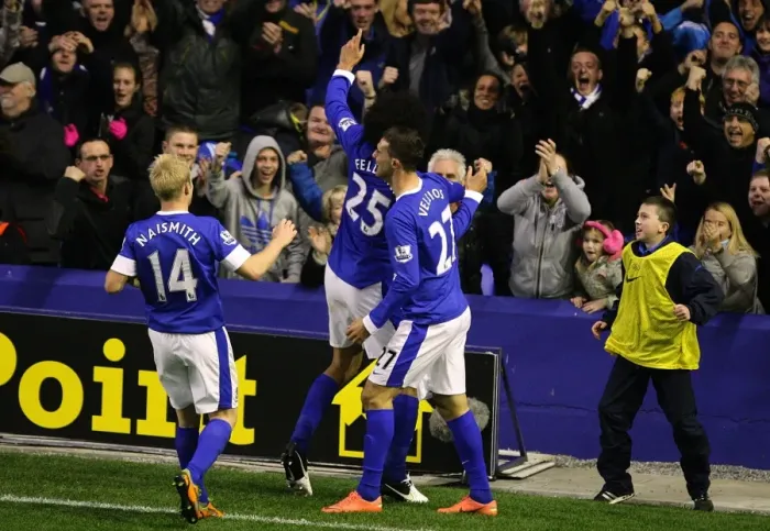 Framed Print : Marouane Fellaini Scores First Goal: Everton 2-1 Sunderland (10-11-2012)