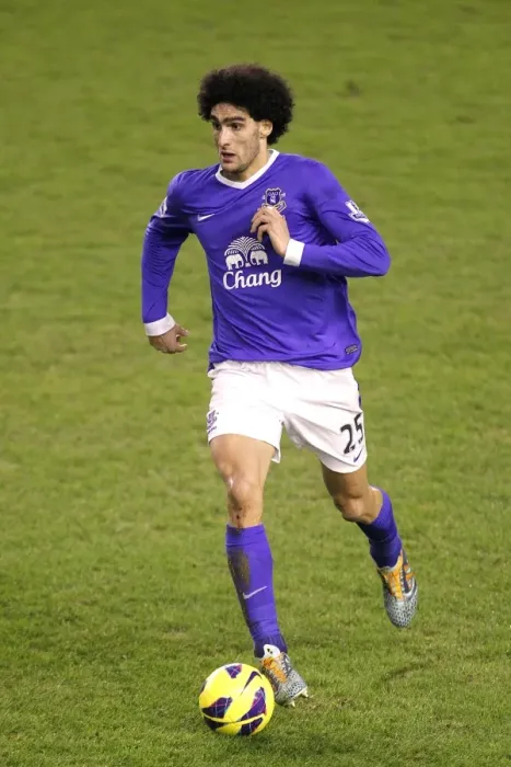 Framed Print : Marouane Fellaini's Brace: Everton Edge Past West Bromwich Albion in Thrilling Premier League Clash (30-01-2013)