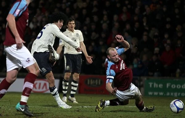 Marouane Fellaini's Brace: Everton's Four-Goal Blitz in FA Cup Third Round Clash vs. Scunthorpe United (08.01.2011)