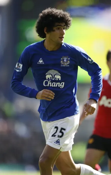 Framed Print : Marouane Fellaini's Thrilling Moments: Everton vs Manchester United (September 11, 2010)