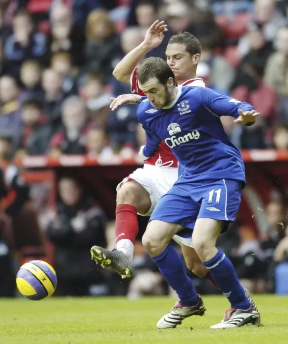 Framed Print : McFadden's Defiant Stand: James McFadden vs. Luke Young - Everton Football Club Framed Print : McFadden's Defiant Stand: James McFadden vs. Luke Young - Everton Football Club