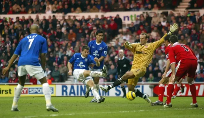 Framed Print : Middlesbrough vs Everton: The 1-1 Draw of the 04-05 Season (16-01-05) Framed Print : Middlesbrough vs Everton: The 1-1 Draw of the 04-05 Season (16-01-05)